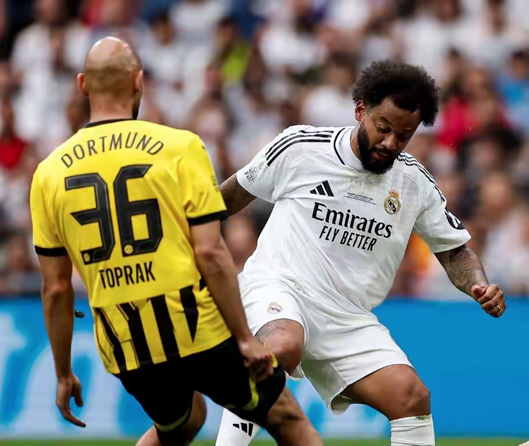 包含多特蒙德迎亚冠关键赛；关键时刻复出首秀；目标明确；控场能力受关注的词条金年会app