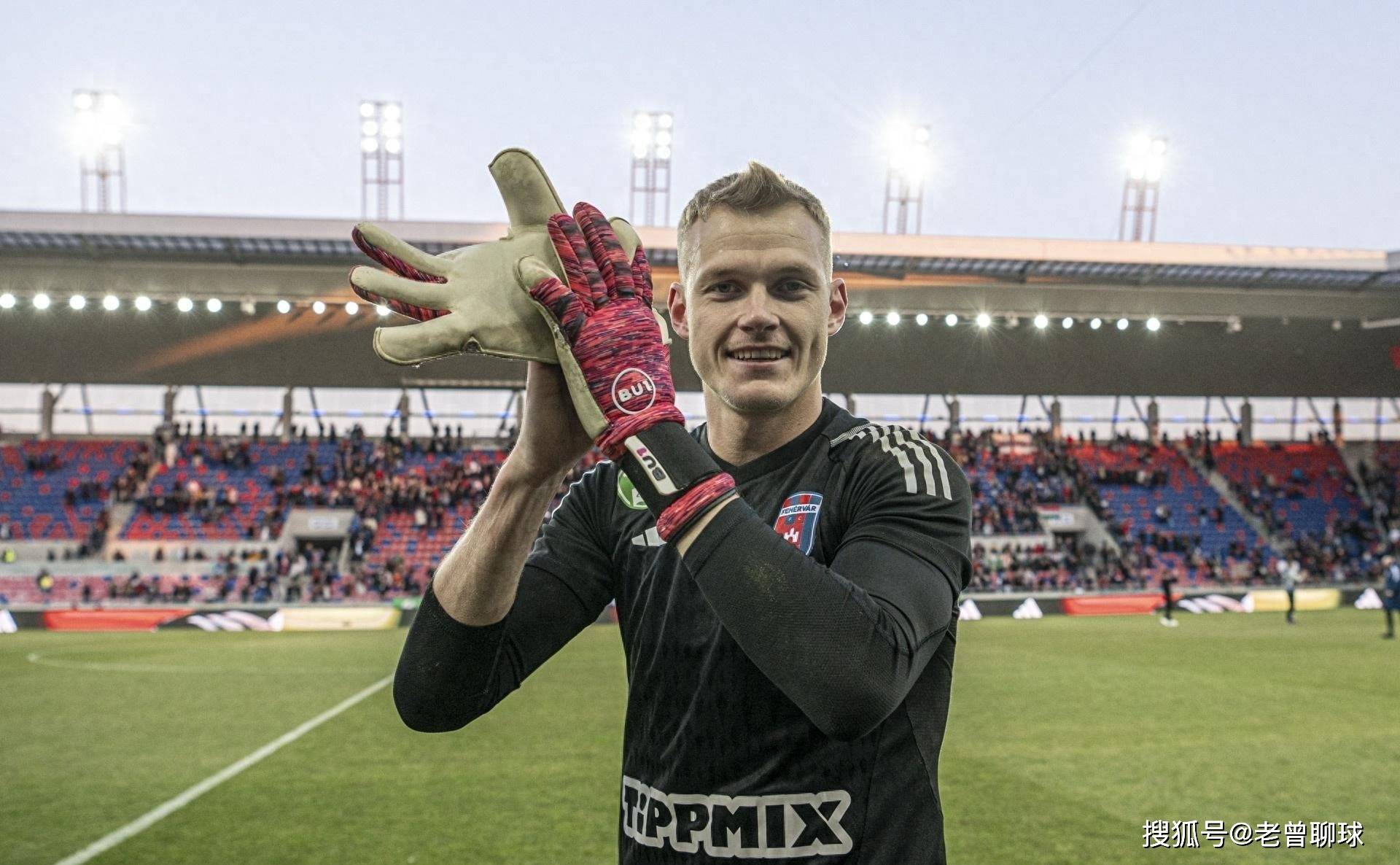 包含冲刺阶段摩纳哥备战欧冠，状态回暖细节曝光，悬念犹存，纪律约束更严格的词条