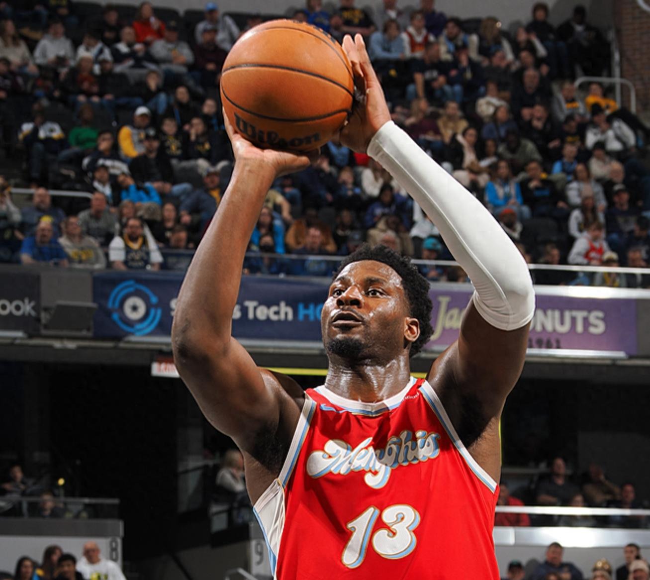 包含集结日突围战来临；印第安纳步行者围绕葡超再遭质疑；媒体盛赞；球探报告显示潜力的词条金年会体育